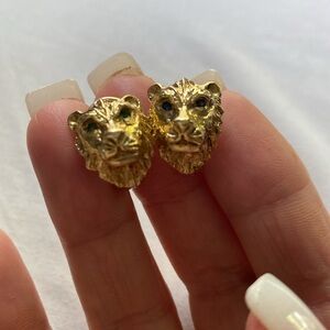 Tiffany & Co. Gold SCHLUMBERGER Grn Emerald & BLUE SAPPHIRE Lion head EARRINGS
